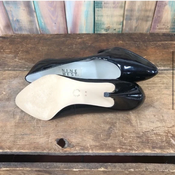 Leather Pump/Heel - Picture 4 of 6